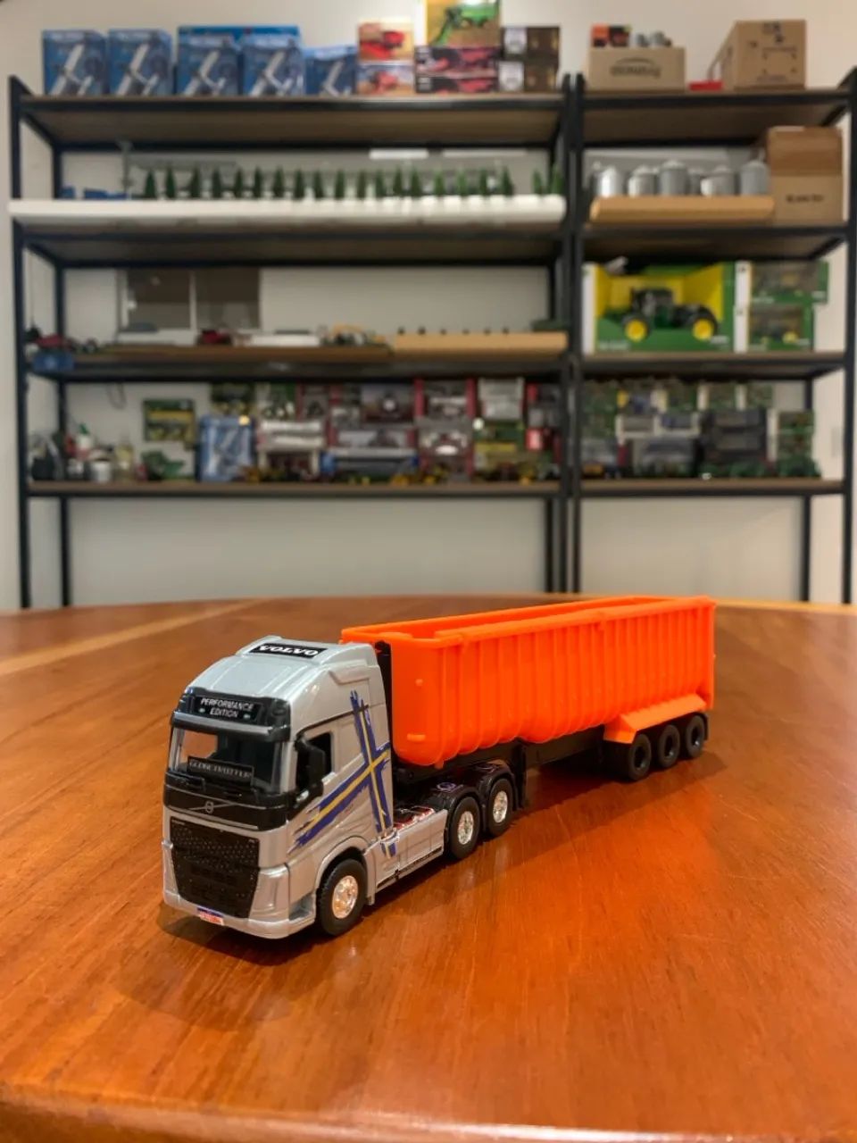 Miniatura caminhão carreta 1/64 - Foto 4