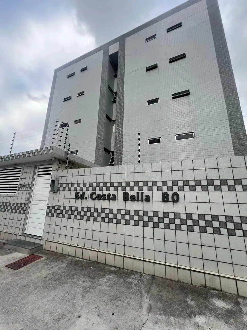 Excelente Apartamento para Locação no Edifício Costa Bella ? Manaíra ? João Pessoa