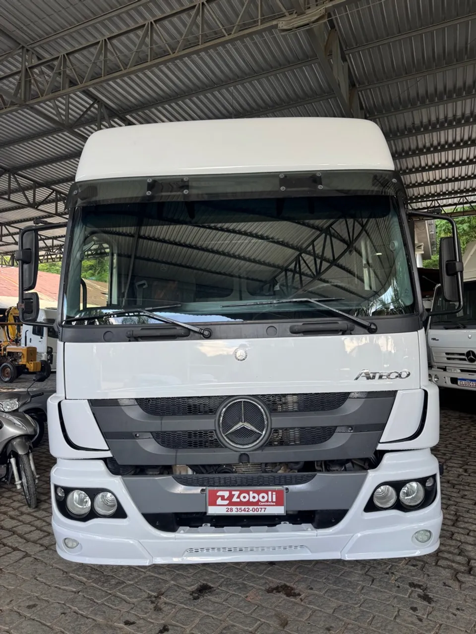 MB Atego 3030 Bitruck Carroceria 2017