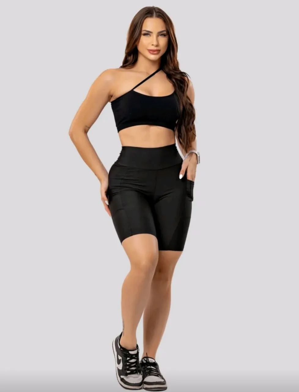 Short Ciclista Feminino com Bolso Lateral - Preto - Foto 2
