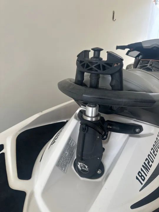 Jet Ski Sea-Doo GTI 130 - Foto 10