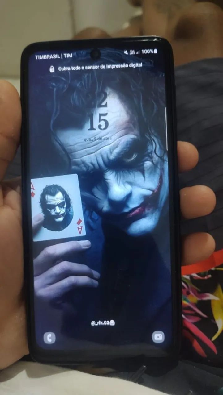 Vendo celular Samsung M52 128 giga está perfeito pegando tudo