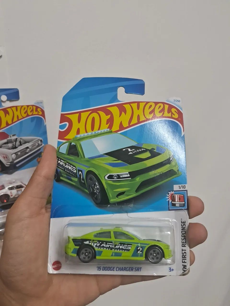 15 Dodge Charger Srt - Hotwheels