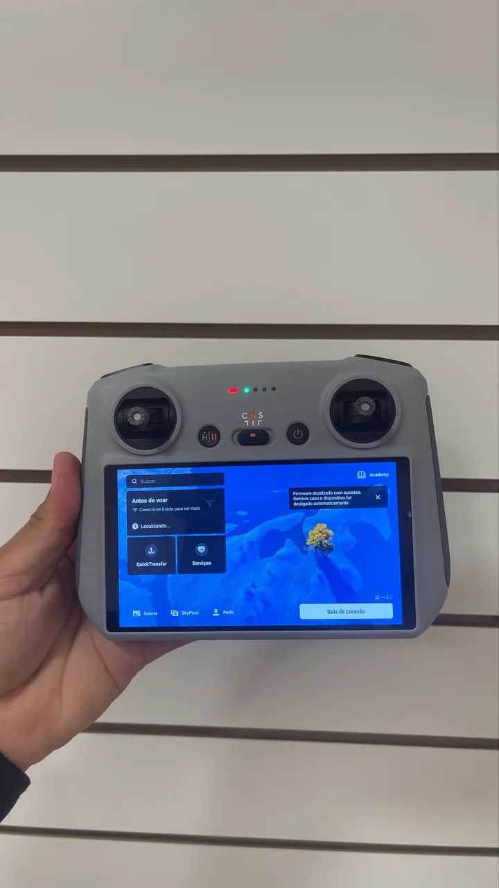 Drone DJI Mini 3 Fly More Combo (Com tela) BR - DJI033 novo da loja lacrado nota fiscal  - Foto 2