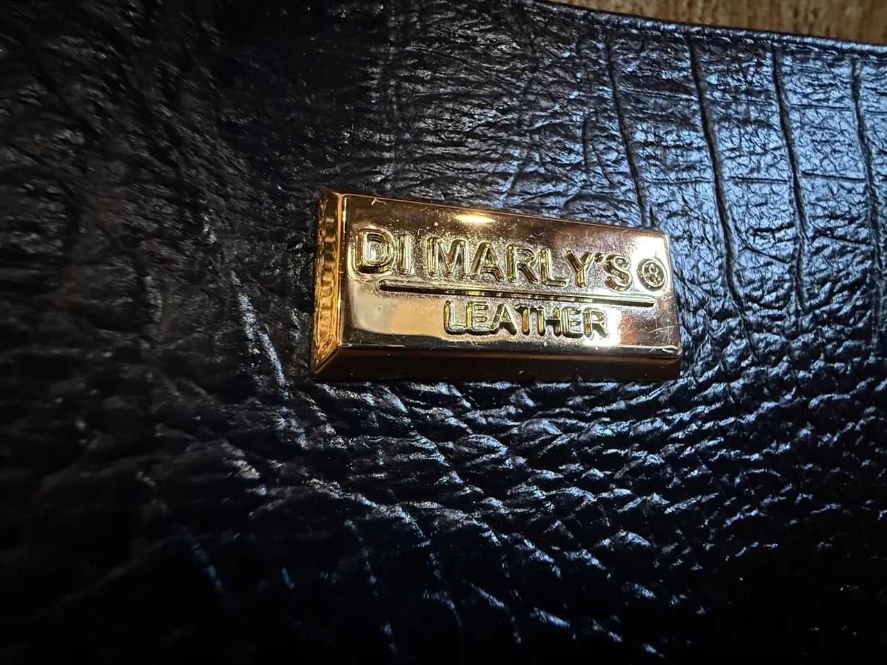 Bolsa de couro croc preto - Di Marlys - Foto 4