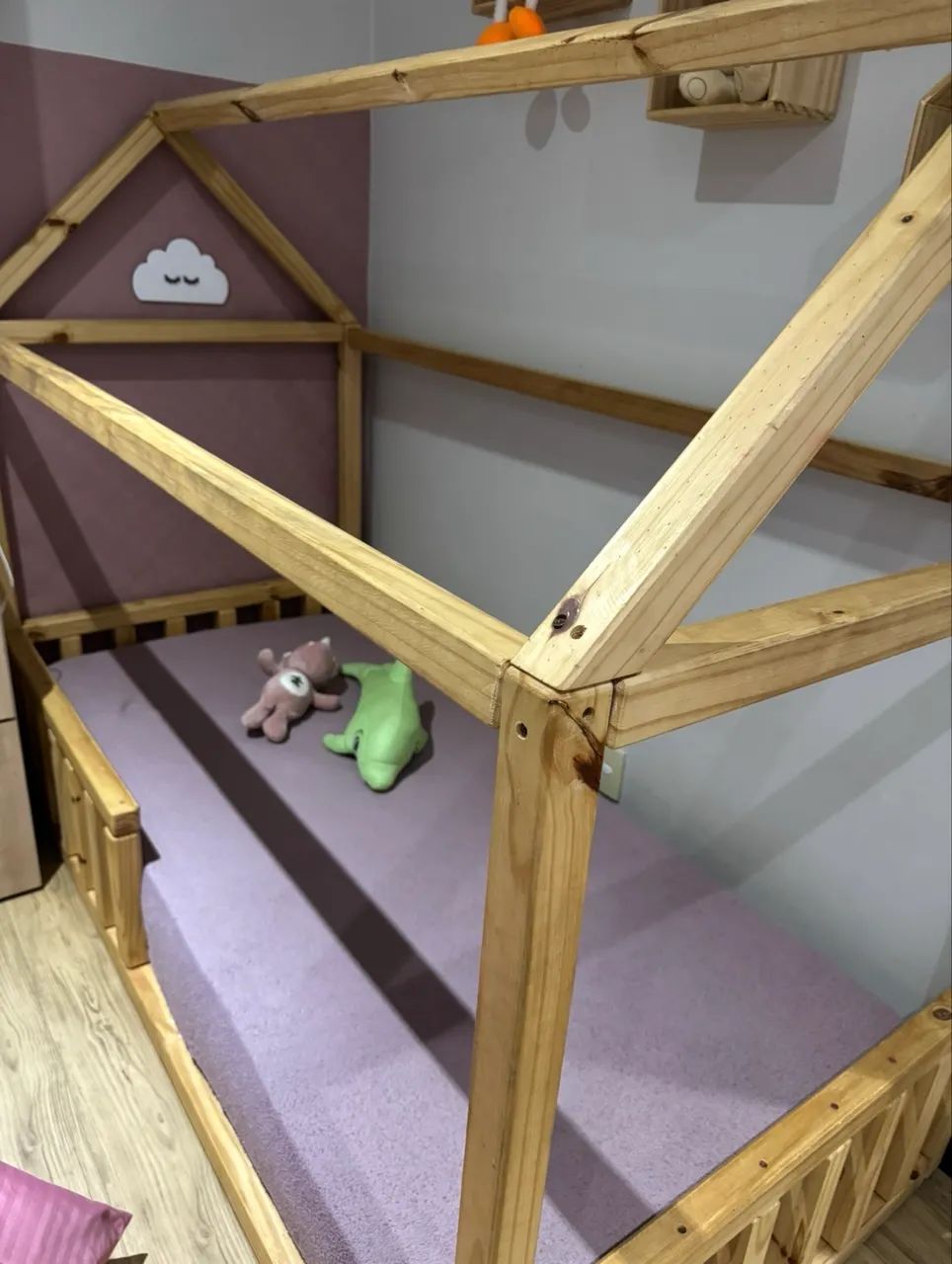 Cama casinha Montessori 