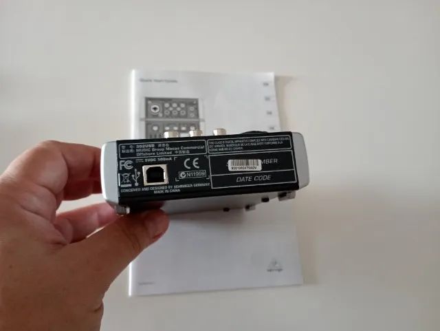 Mesa de som Behringer 302 USB Xenyx - Foto 3