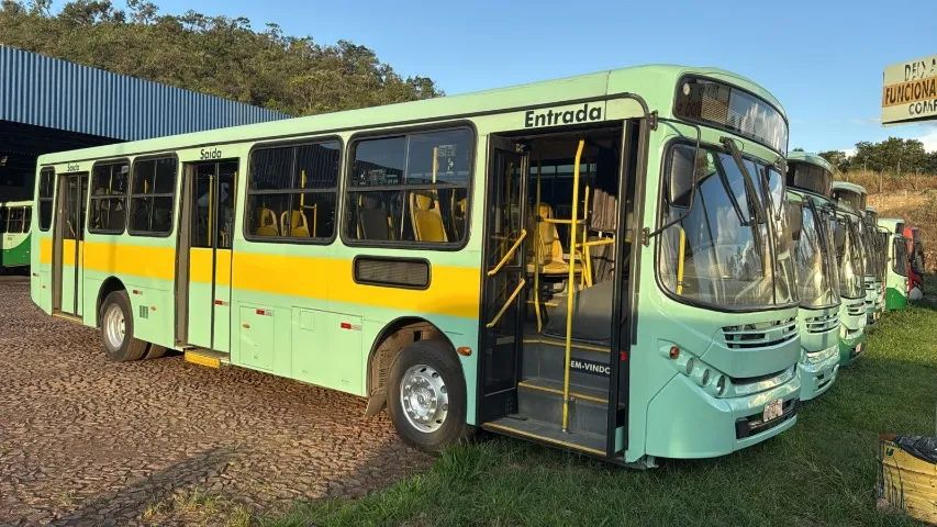 Onibus Urbano Apache MB1721 2024