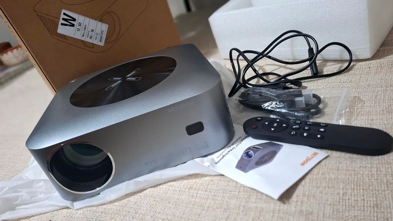 NOVO Projetor BETTDOW 8K Video HD 1080 - Foto 3