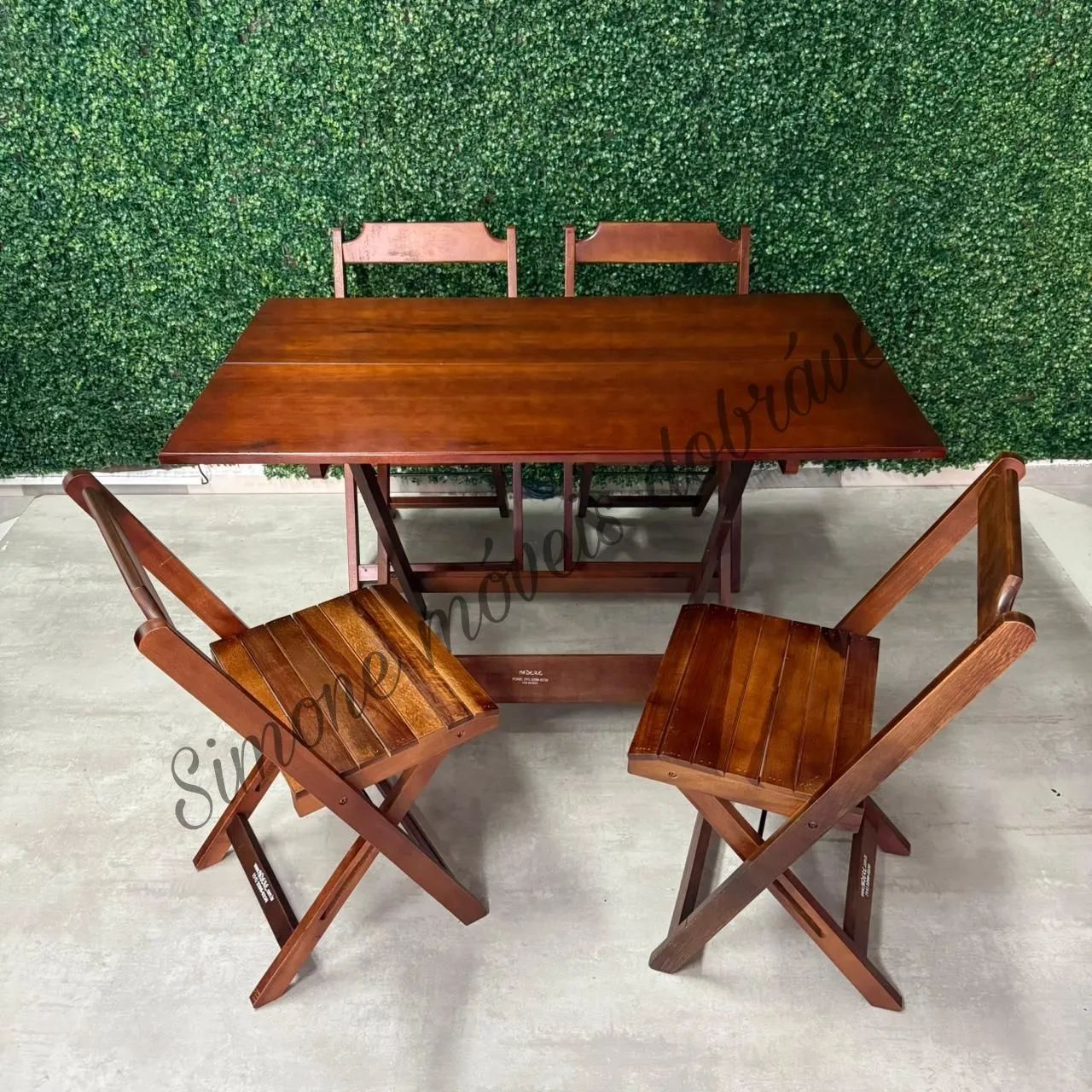 Conjunto Dobrável 1,20x70 e 4 cadeiras