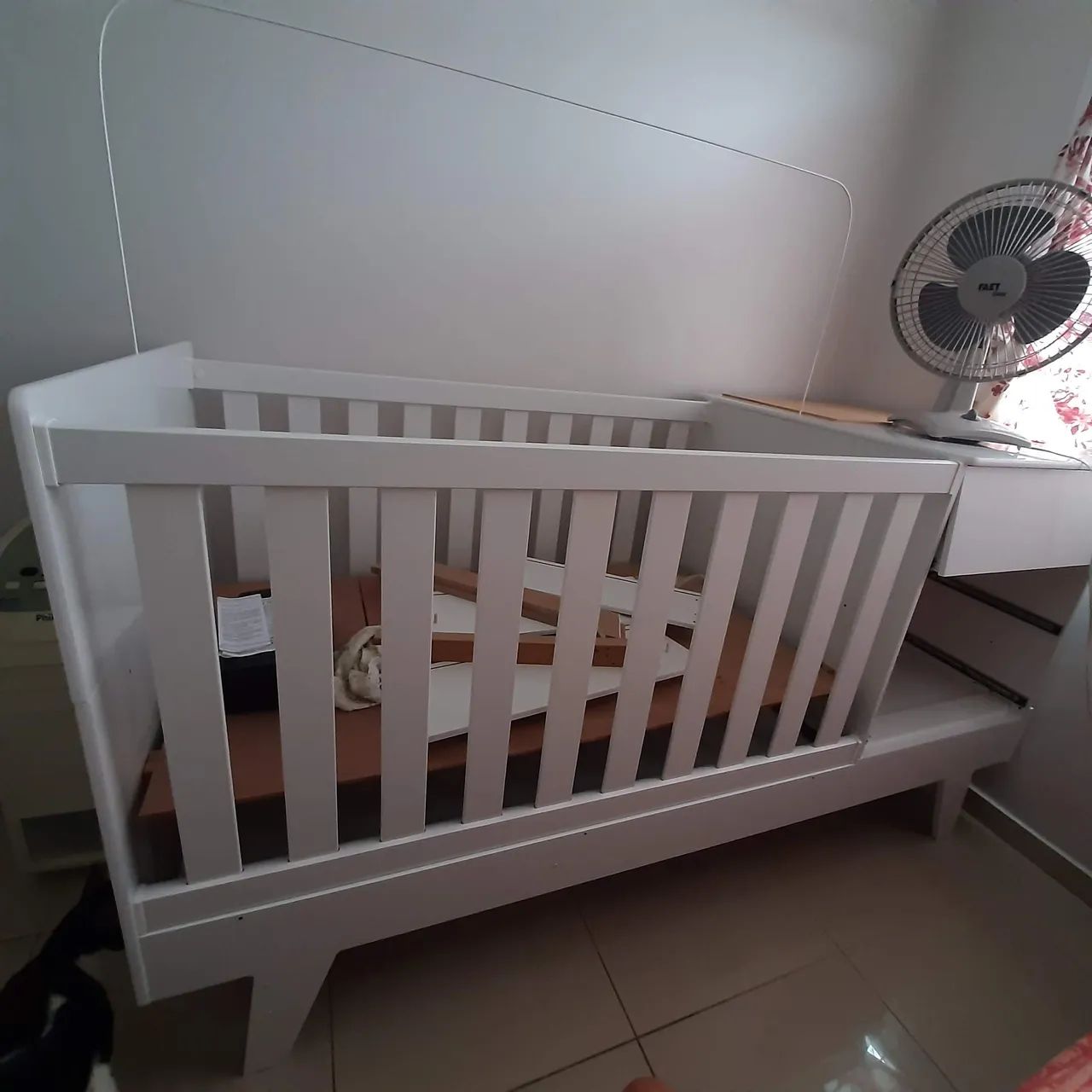 Berço com Comoda 3 em 1