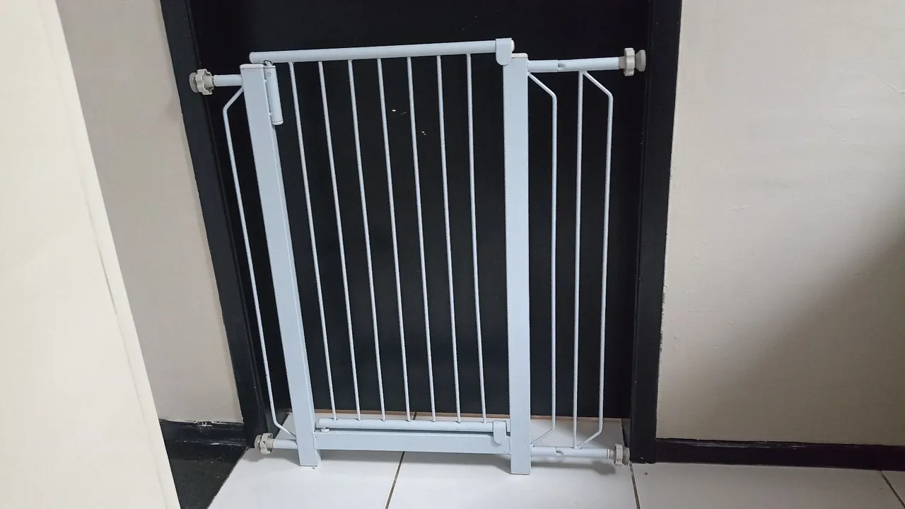 Portão de Segurança para Bebês e Pets com Extensor