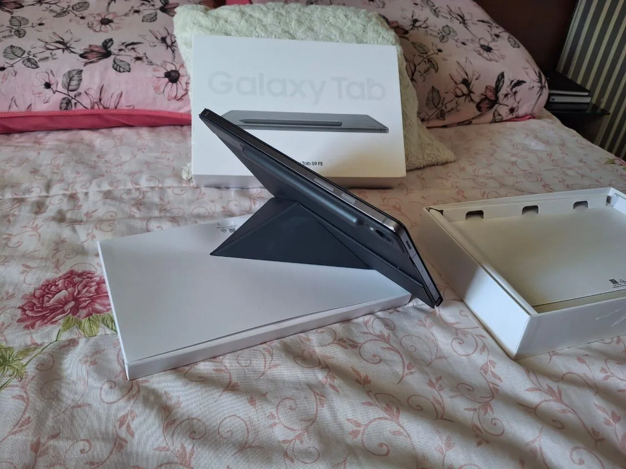 Samsung Galaxy Tab S9 FE - Novo na caixa