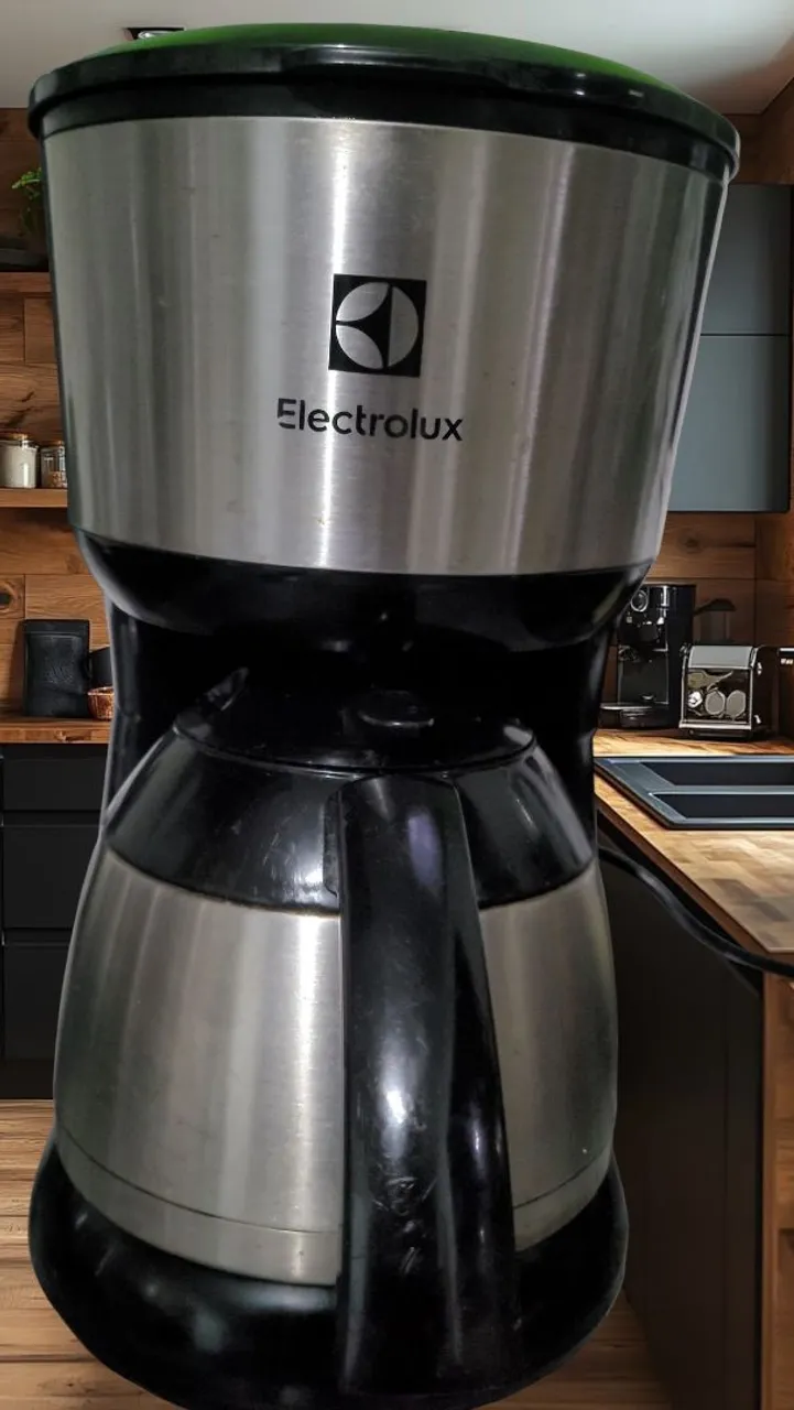 Cafeteira Elétrica  Electrolux - 110v  acionamento digital 127V