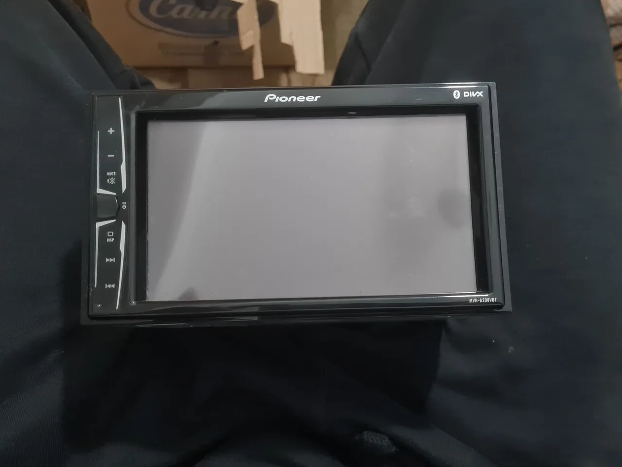 Som Automotivo Pioneer MVH-A208VBT