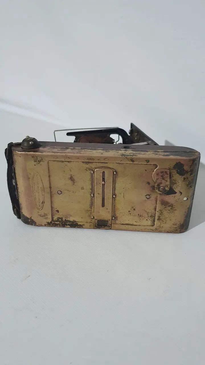 Máquina fotográfica Ensign Carbine n°12 anos 30 leia descrição  - Foto 5