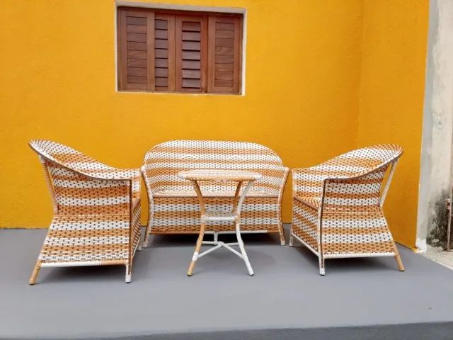 Namodeira ( Conjunto Valência ) Sofá + Poltronas + Mesinha  - Foto 3