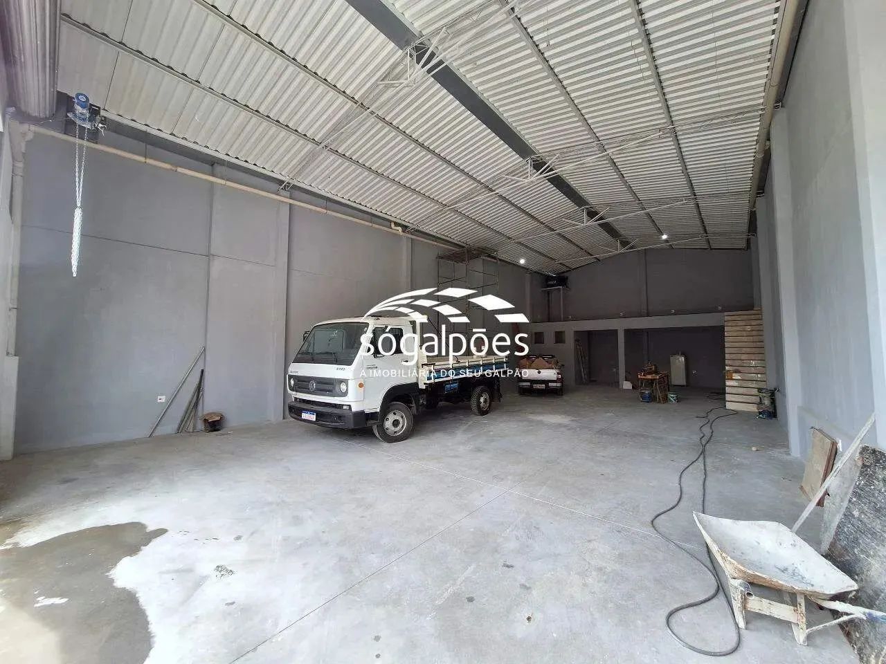 Galpão para 1º locação próximo ao Supermercado Uberaba do Bairro Lagoa em BH - MG