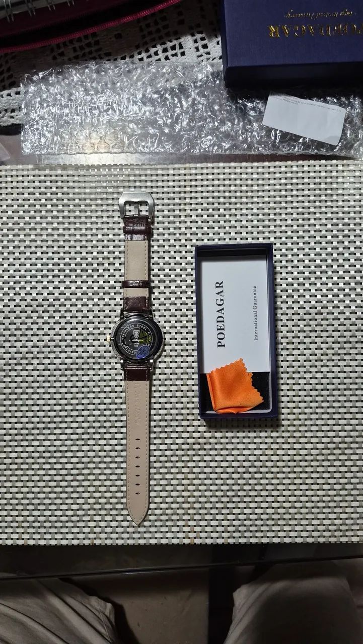 Relógio Poedagar com pulseira em couro - Foto 4