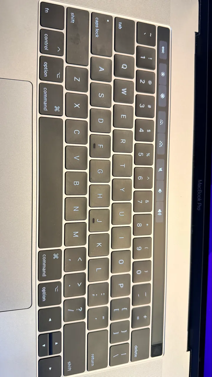 macbook pro 15 2016
