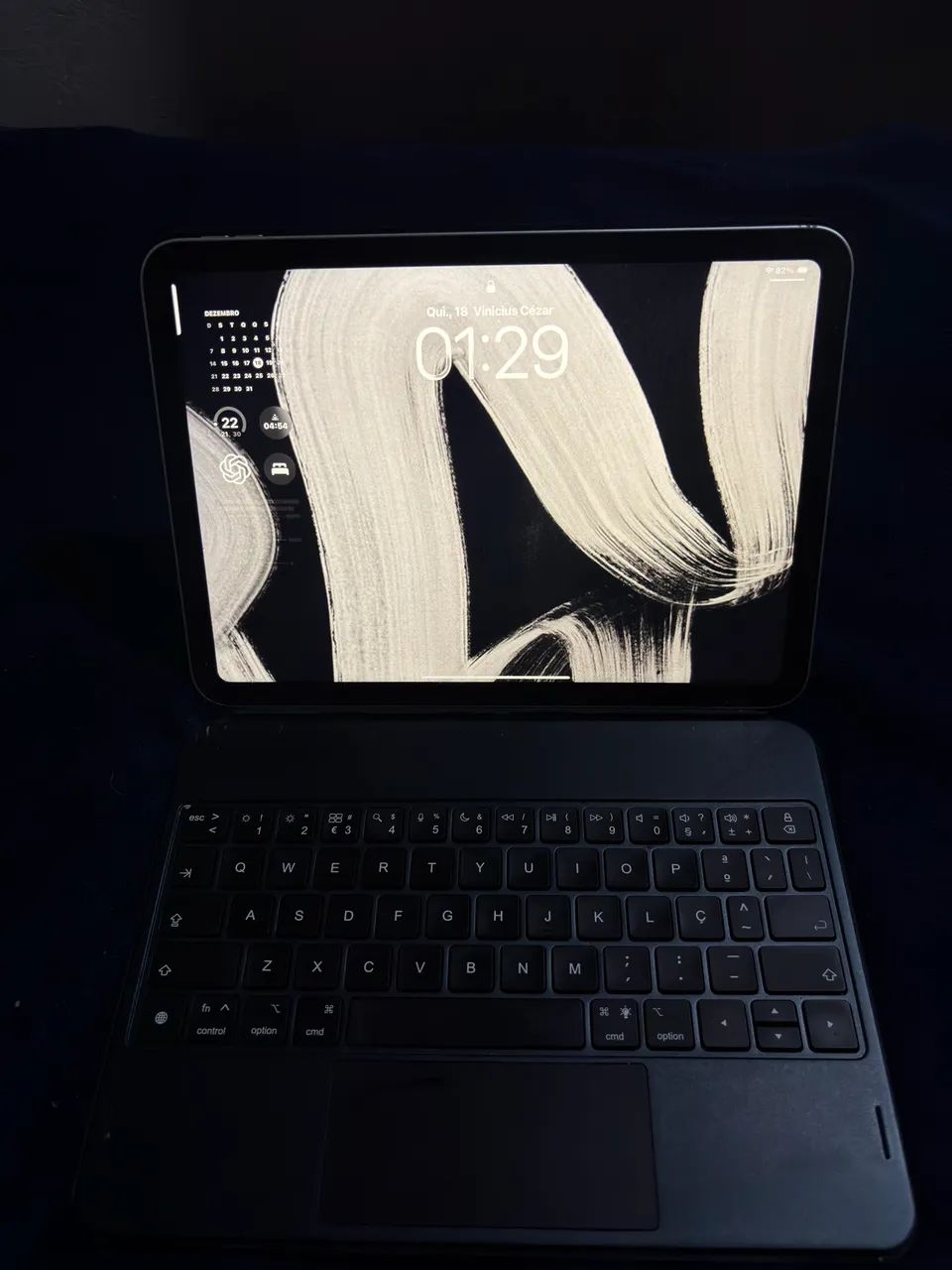 iPad 10ª Geração 64GB IMPECÁVEL + Apple Pencil + Teclado +