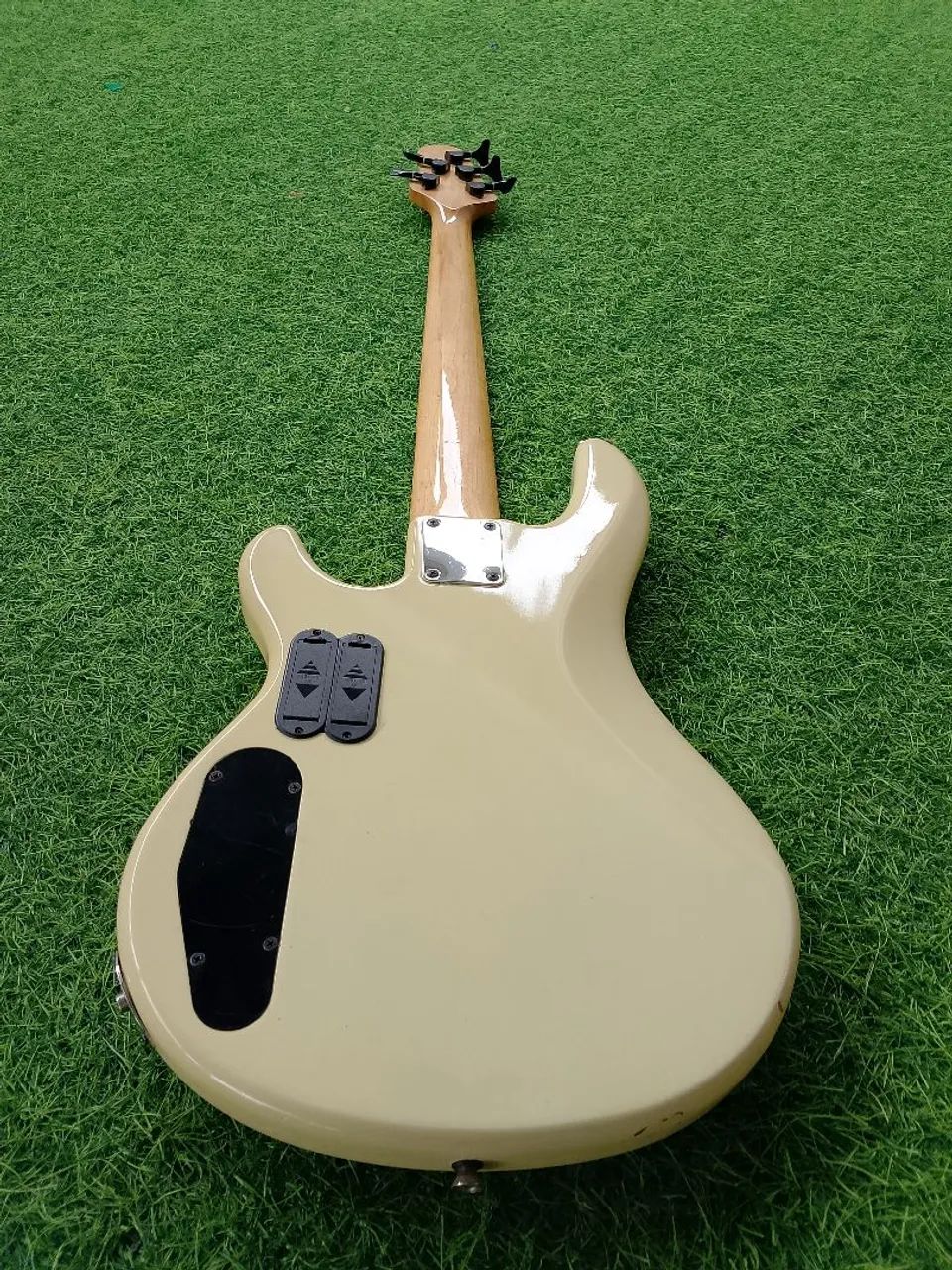 Baixo Yamaha bb N5 pre Aguilar obp 3 18 V capitação Kent Armstrong  - Foto 2