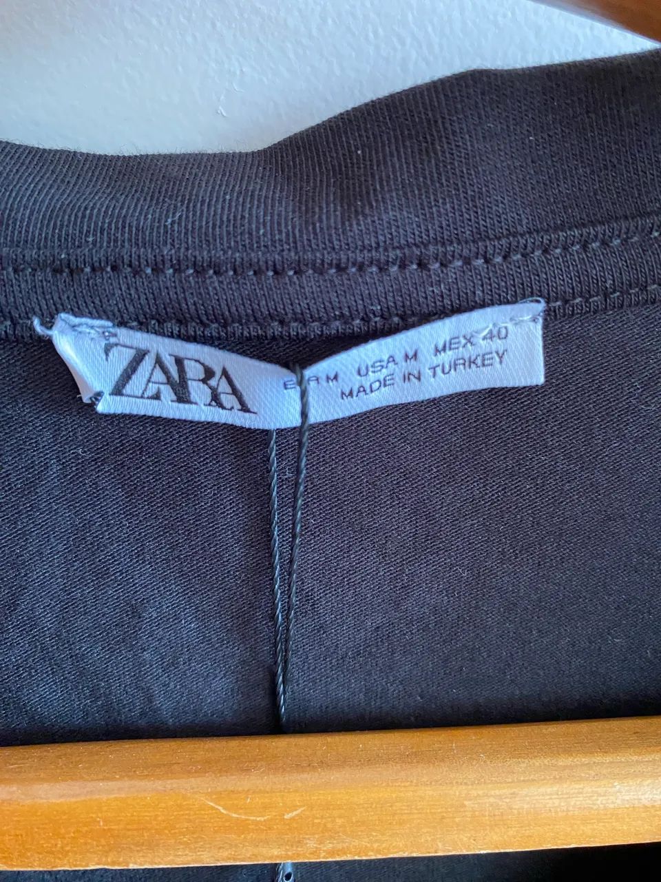Camiseta Zara preta P Nova - Foto 2