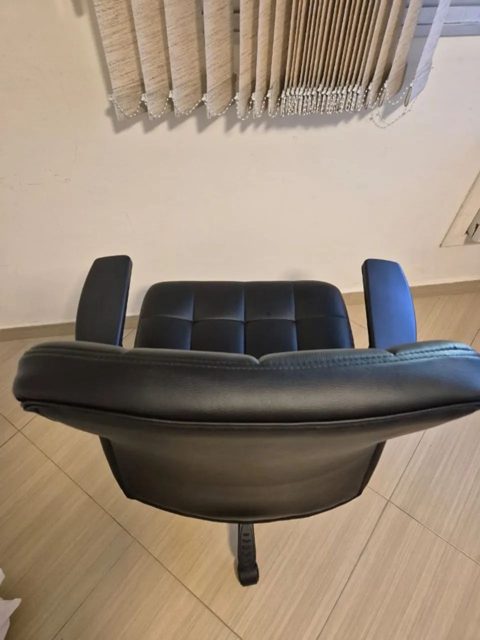 Cadeira escritório preta - Foto 3