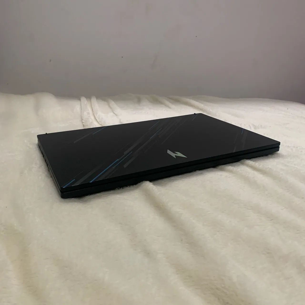 Notebook Acer Nitro V15  - Foto 2