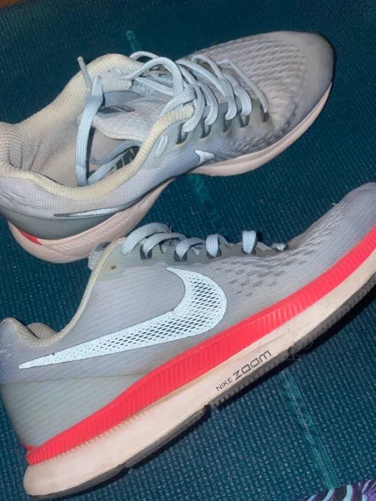 TÊNIS NIKE