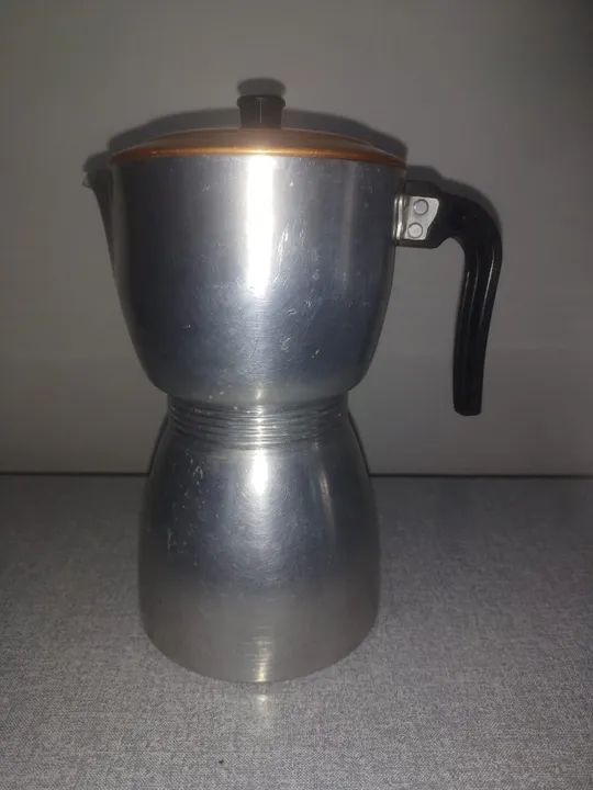 Antiga e rara cafeteira Favaretto - Foto 3