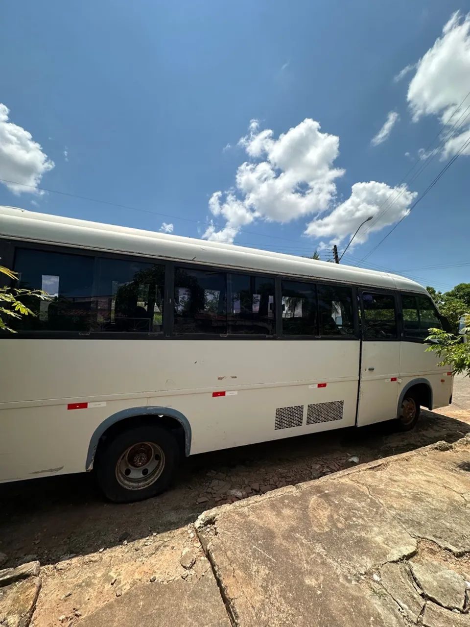 Vende se micro ônibus Volkswagen  - Foto 3