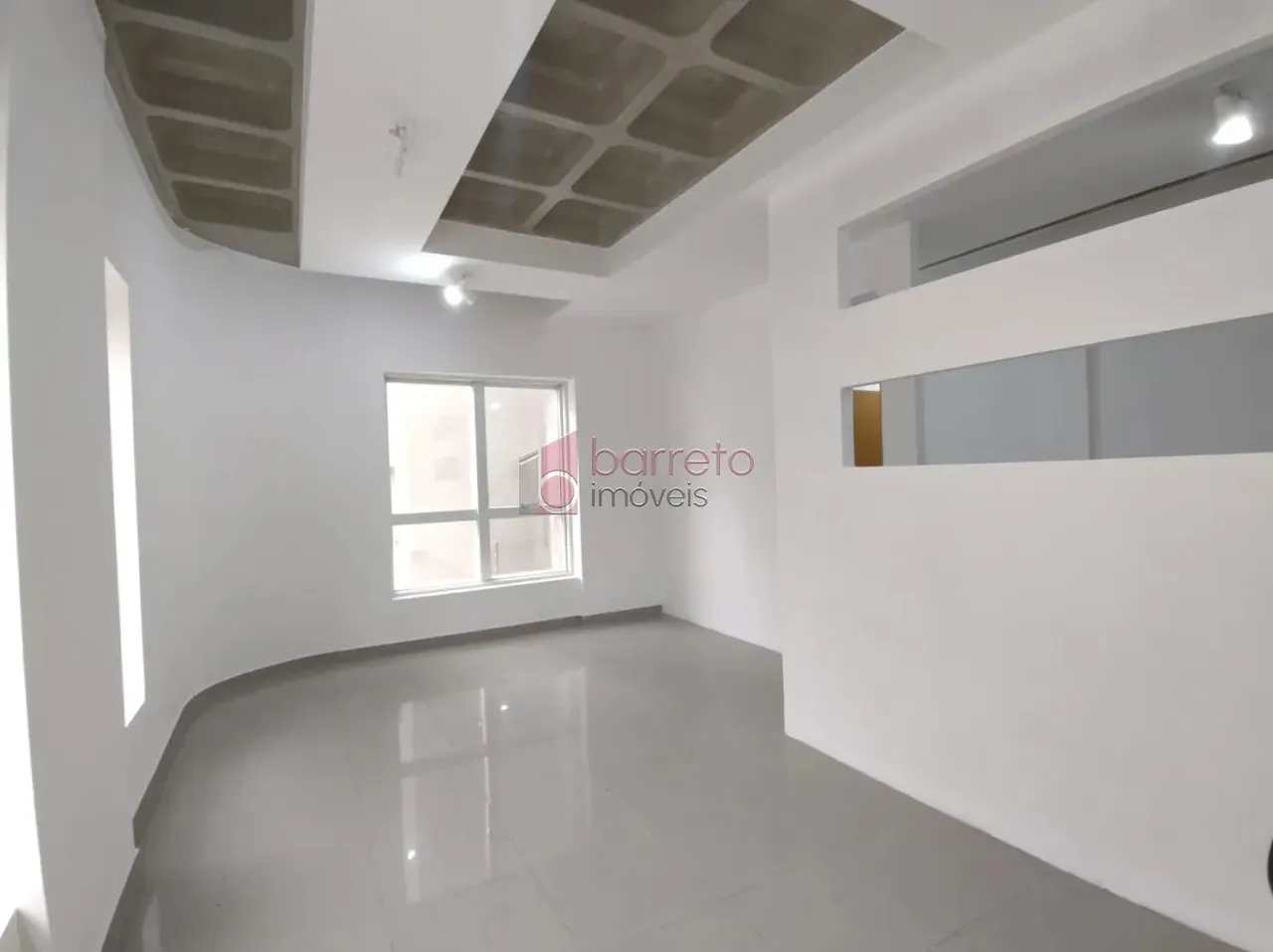 SALA PARA LOCAÇÃO OU VENDA, EDIFÍCIO LIBERAL CENTURY, JUNDIAÍ
