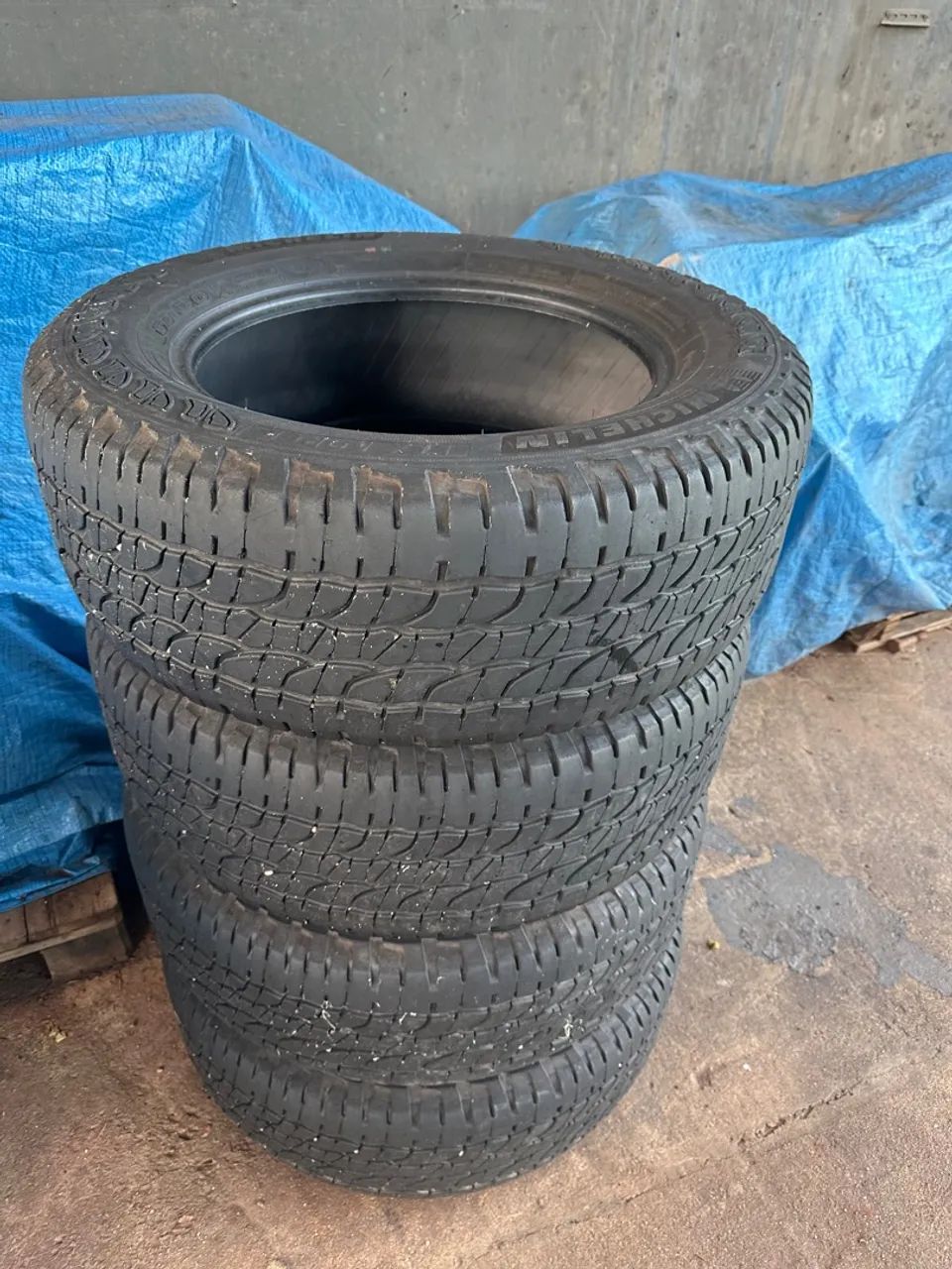 Pneu Michelin 265-60 R18