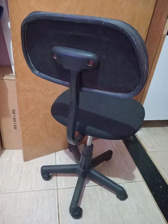 Cadeira giratória  - Foto 2