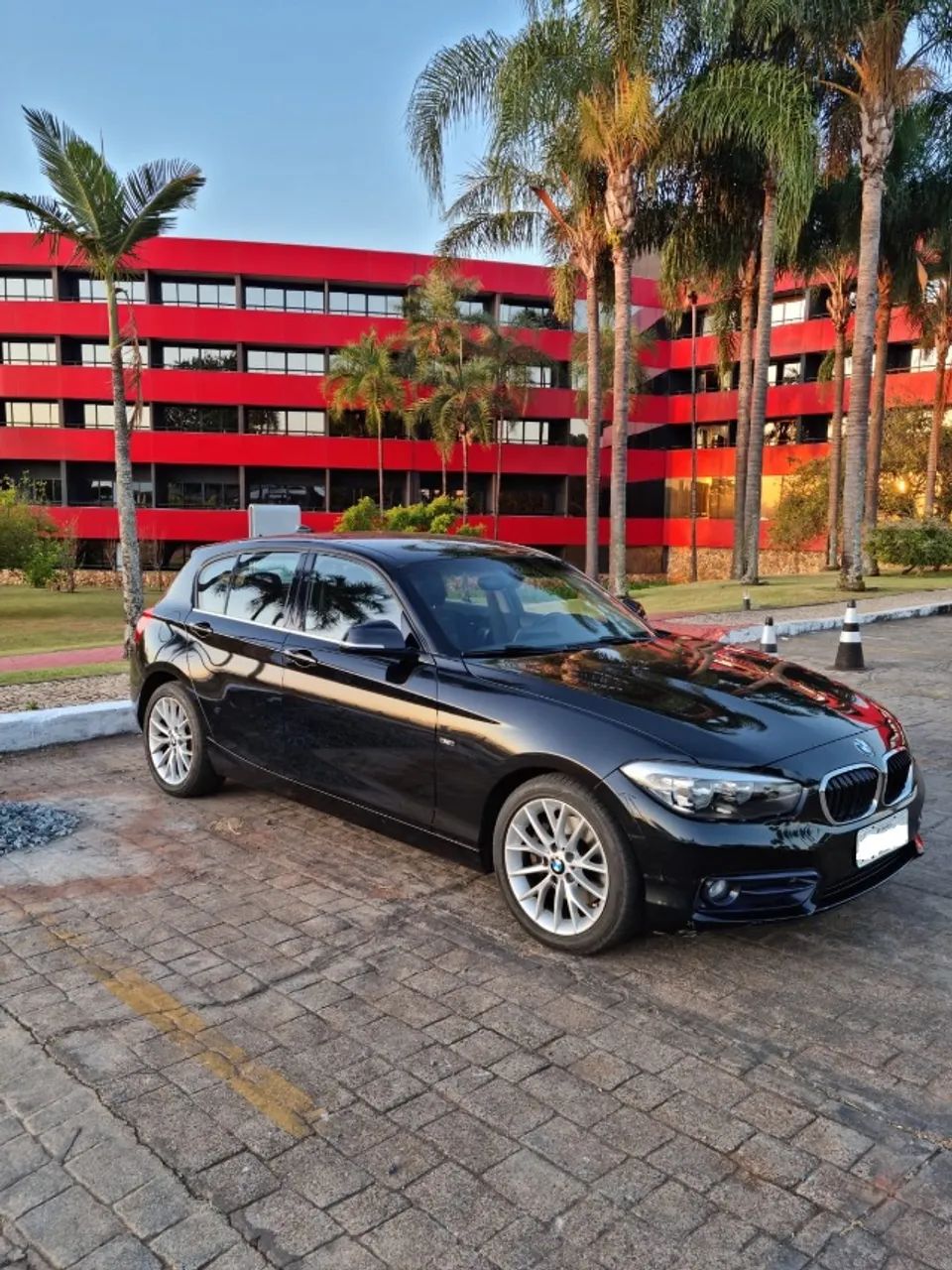 BMW 120I Active Flex - Único Dono