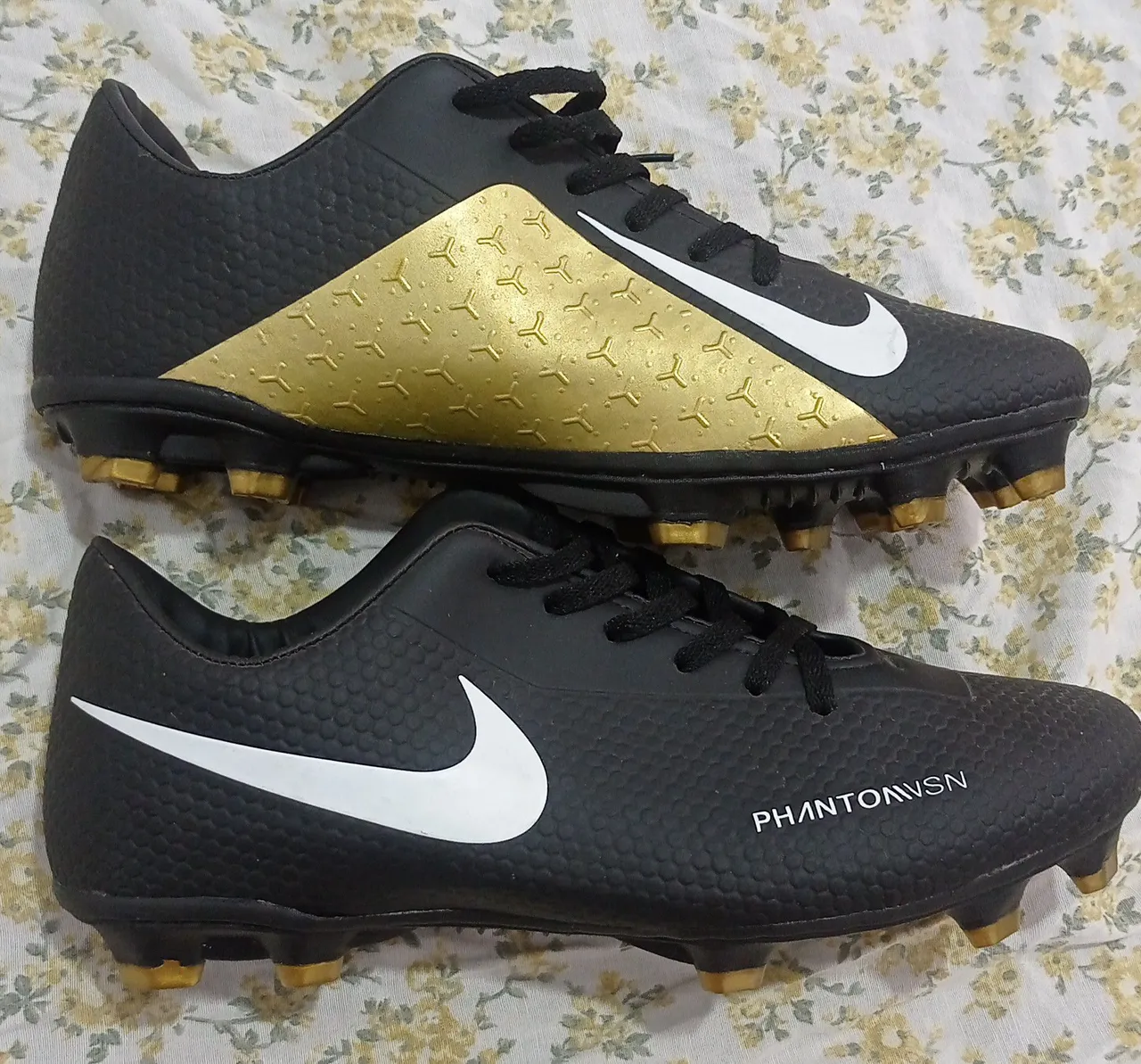 Chuteira Nike PhantomVSN Nova