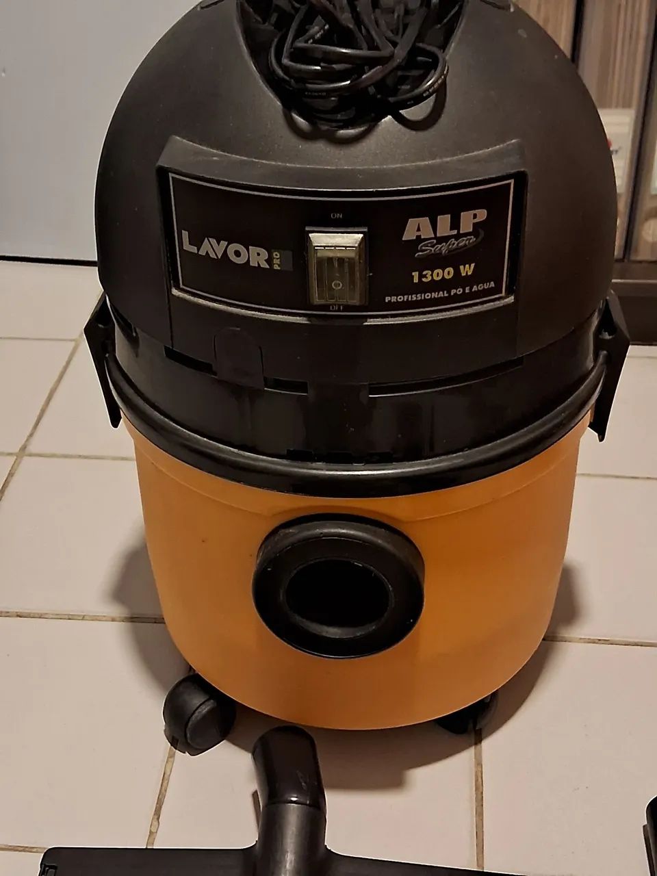 Aspirador de Pó e Água Lavor Pro ALP Safira 1300W