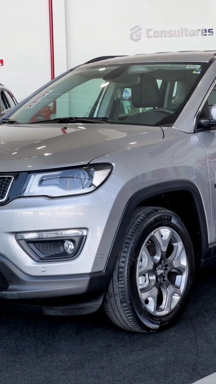 Jeep Compass Longitude Night Eagle 1.3 Flex 2020 - Foto 4