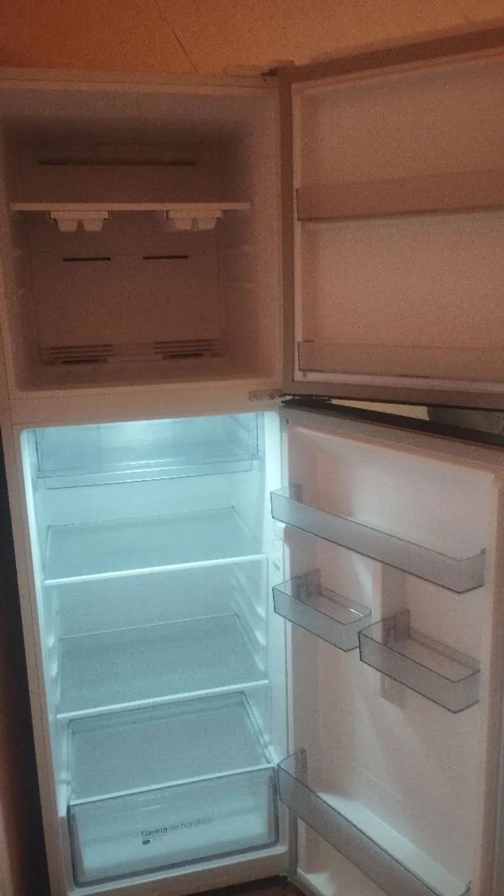 Geladeira novinha  - Foto 4