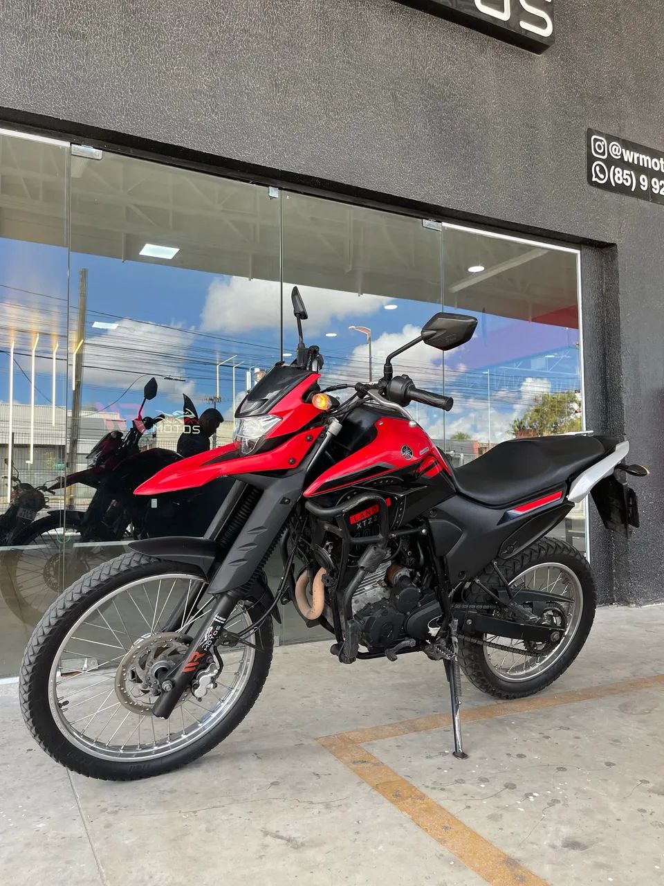 XTZ 250 LANDER - Foto 2