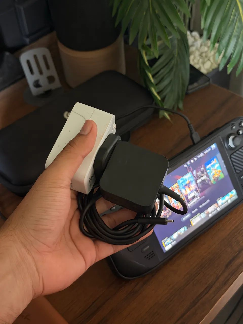 Steam Deck 64GB + MicroSD 512GB + Capa Kickstand + Película + Skin