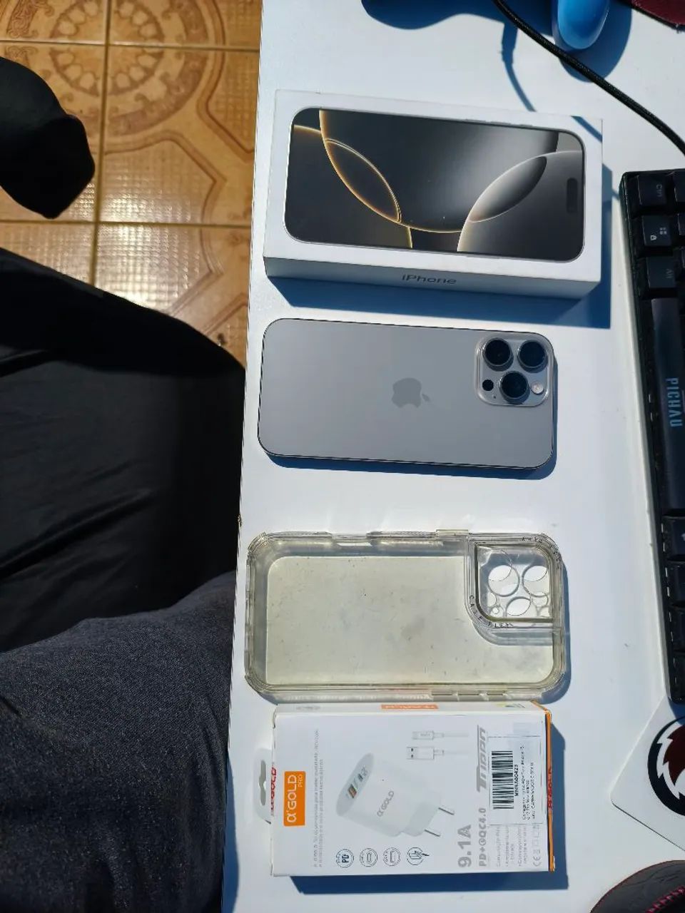 Iphone 16 pro max original (100% bateria)