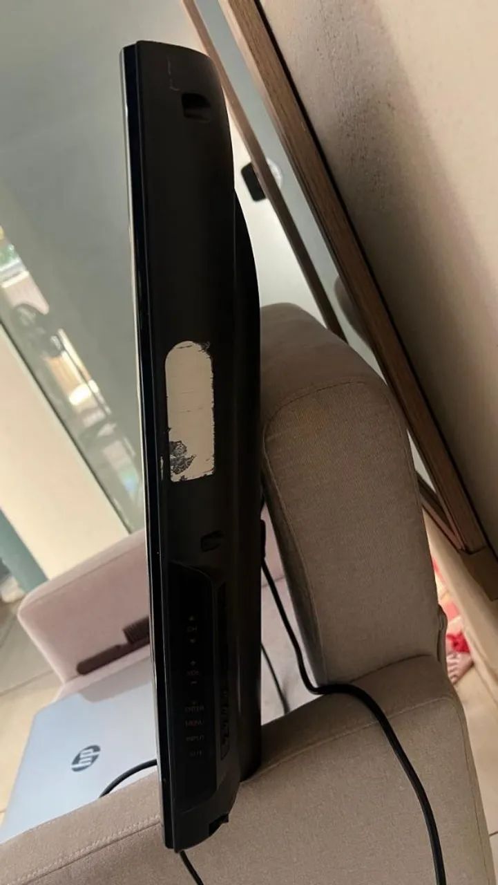 VENDE TELEVISÃO 36 POLEGAS LG - Foto 4