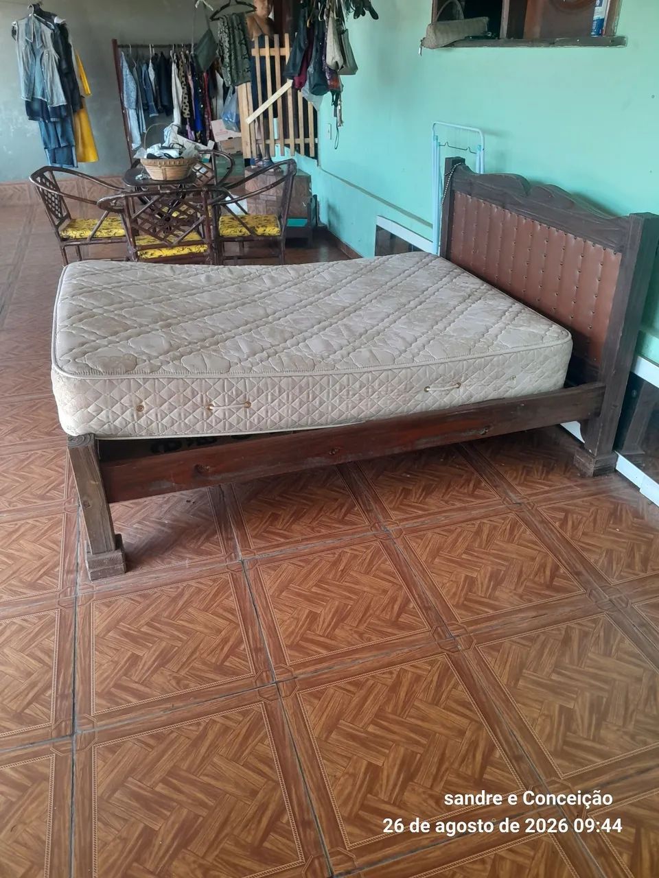 Cama de casal antiga  e reliquia - Foto 4