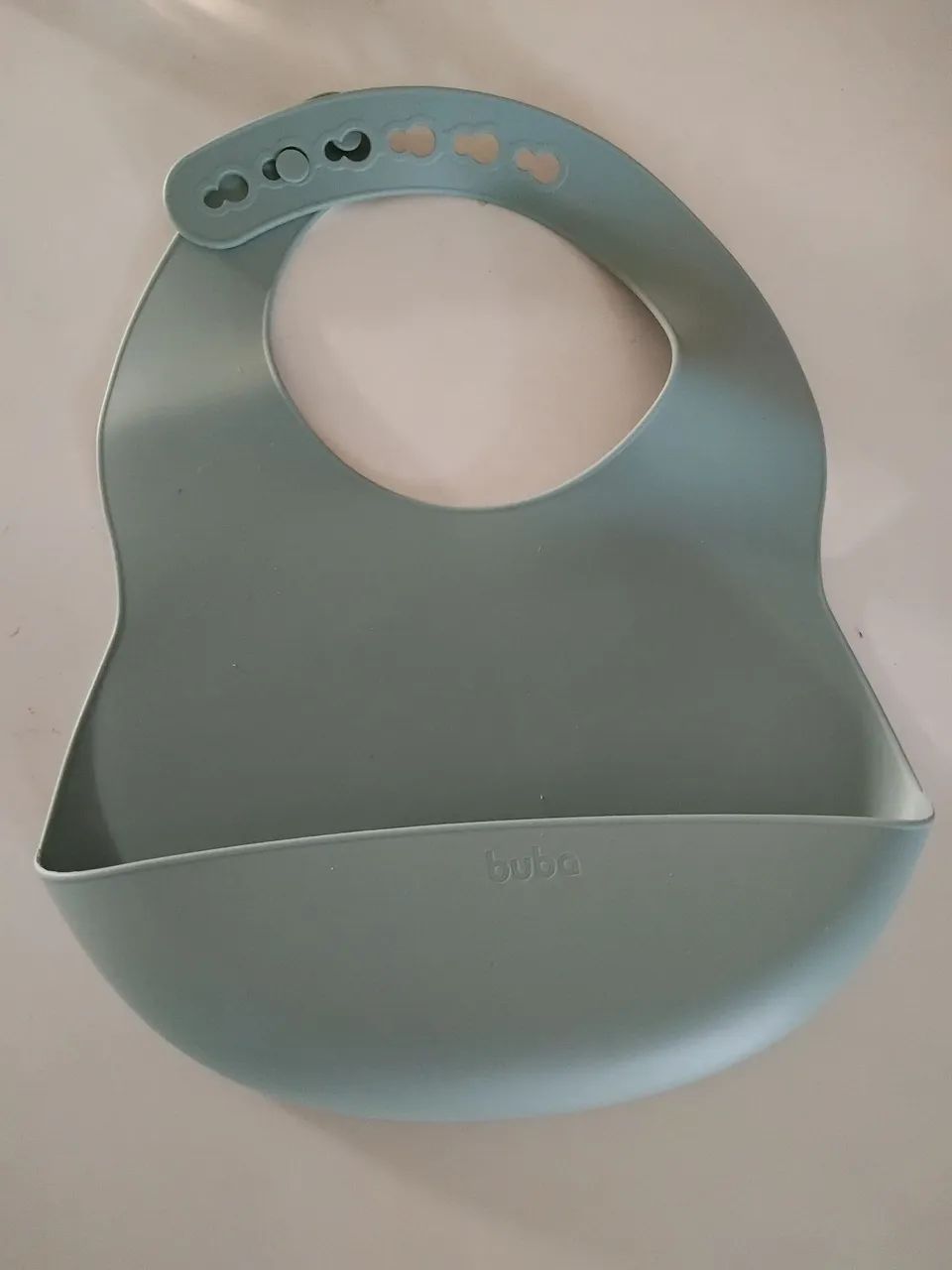 Babador Buba com porta migalhas