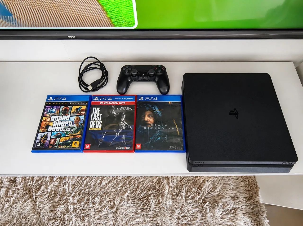 PLAYSTATION 4 SLIM 1TB +3 JOGOS