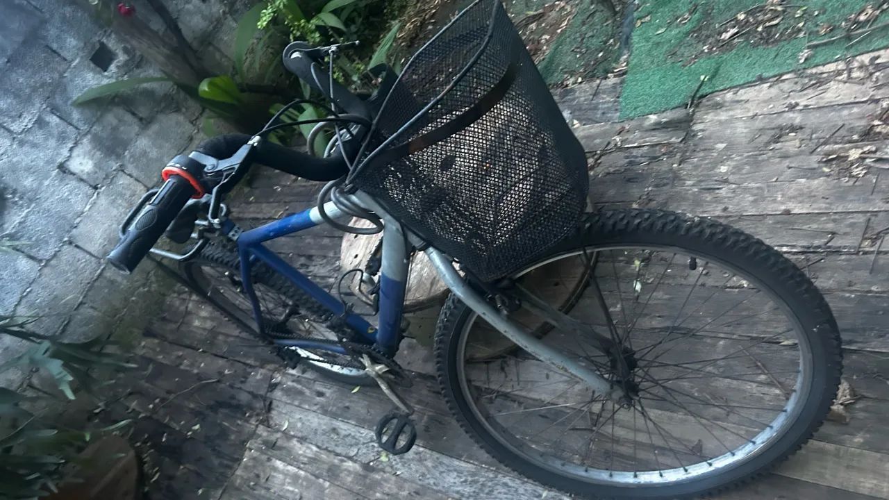 bicicleta com cestinha  - Foto 4