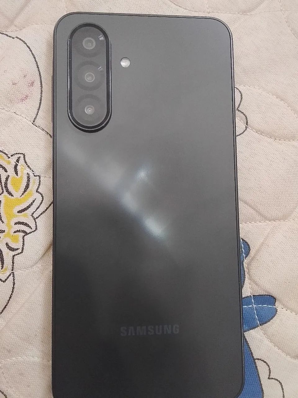 Semi novo celular 