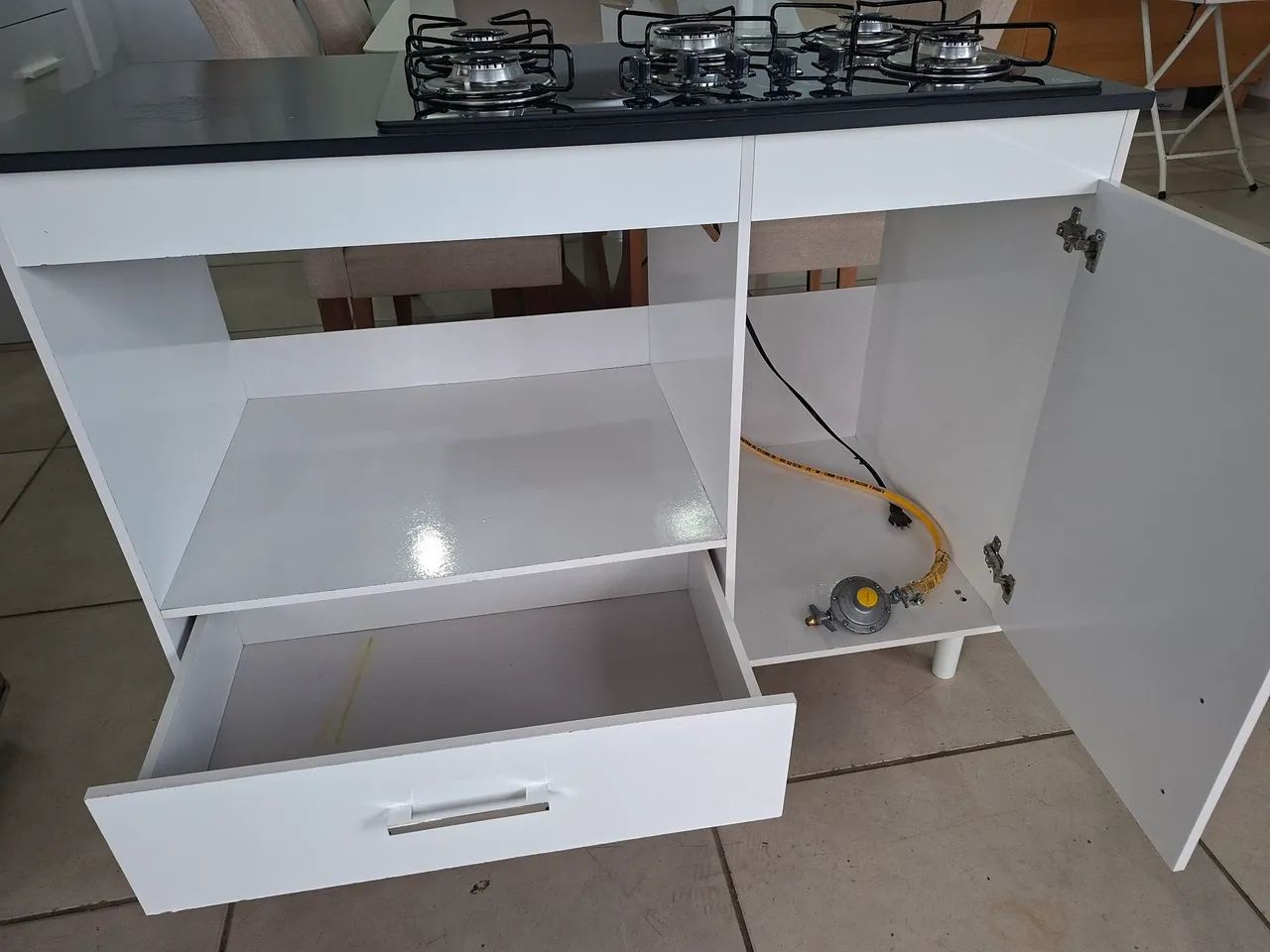 Balcão com coktop  - Foto 5